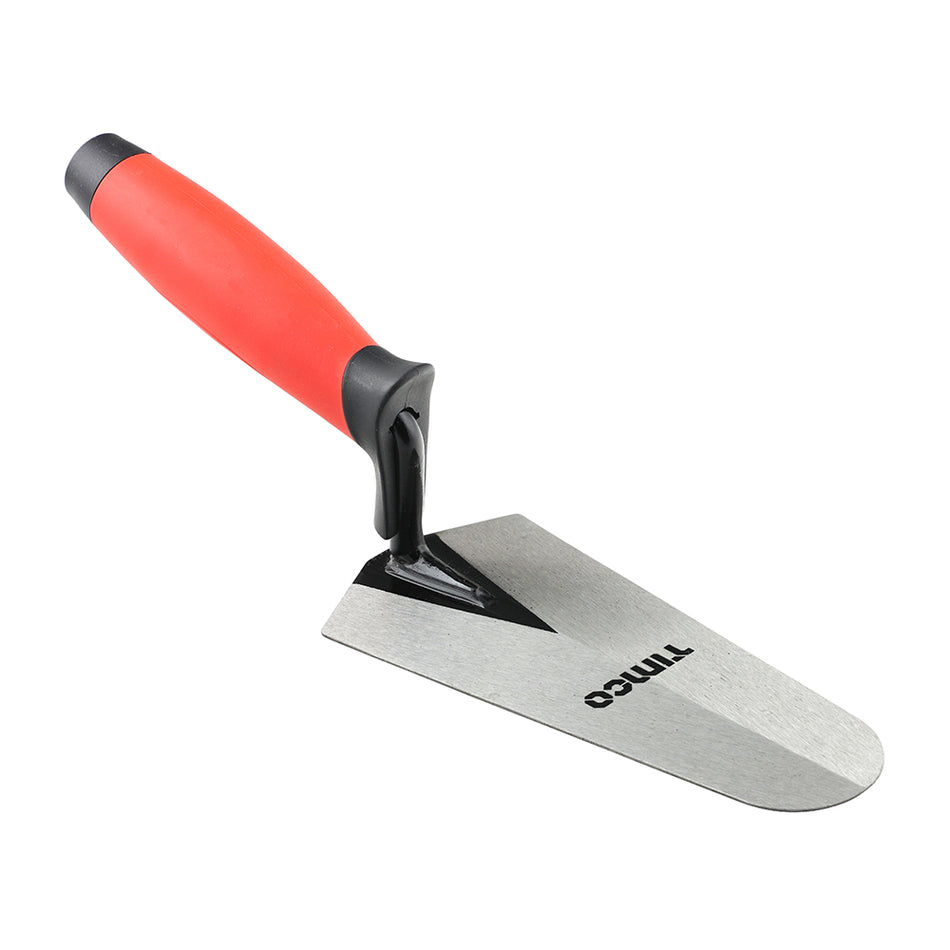 A premium gauging trowel. Manufactured with a forged solid steel shank with an ergonomic soft-grip handle. Featuring a robust and lacquered blade for quick and easy cleaning with a rounded end, making it perfect for measured aggregates and easy access to the bottom of a bucket.