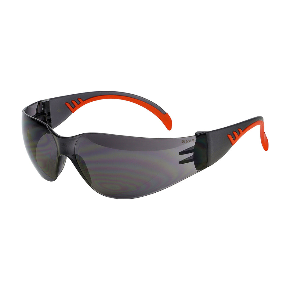 Lightweight safety glasses with soft arms to give extra comfort and grip around the ears and temples when worn for long periods. The smoke lenses are for improved vision and to reduce glare in bright conditions. Treated with an advanced micro coating to prevent scratches. 