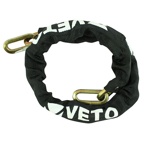 A hardened steel security chain with anti-crop square links, covered with an anti-scratch nylon protective sleeve. Ideal for machinery, bicycles and ladders. 